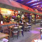 La Taverne Des Deux Augustins