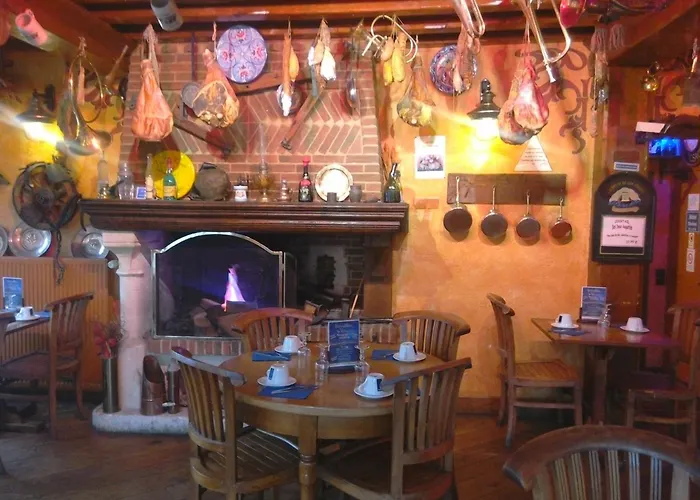 La Taverne Des Deux Augustins