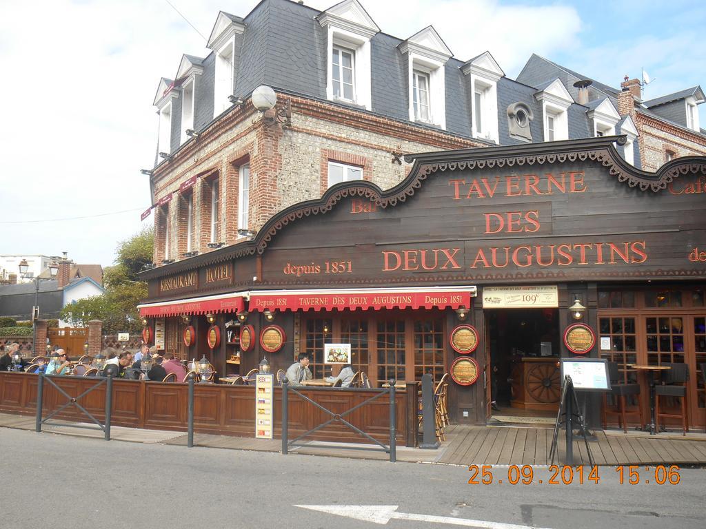 La Taverne Des Deux Augustins Hotel